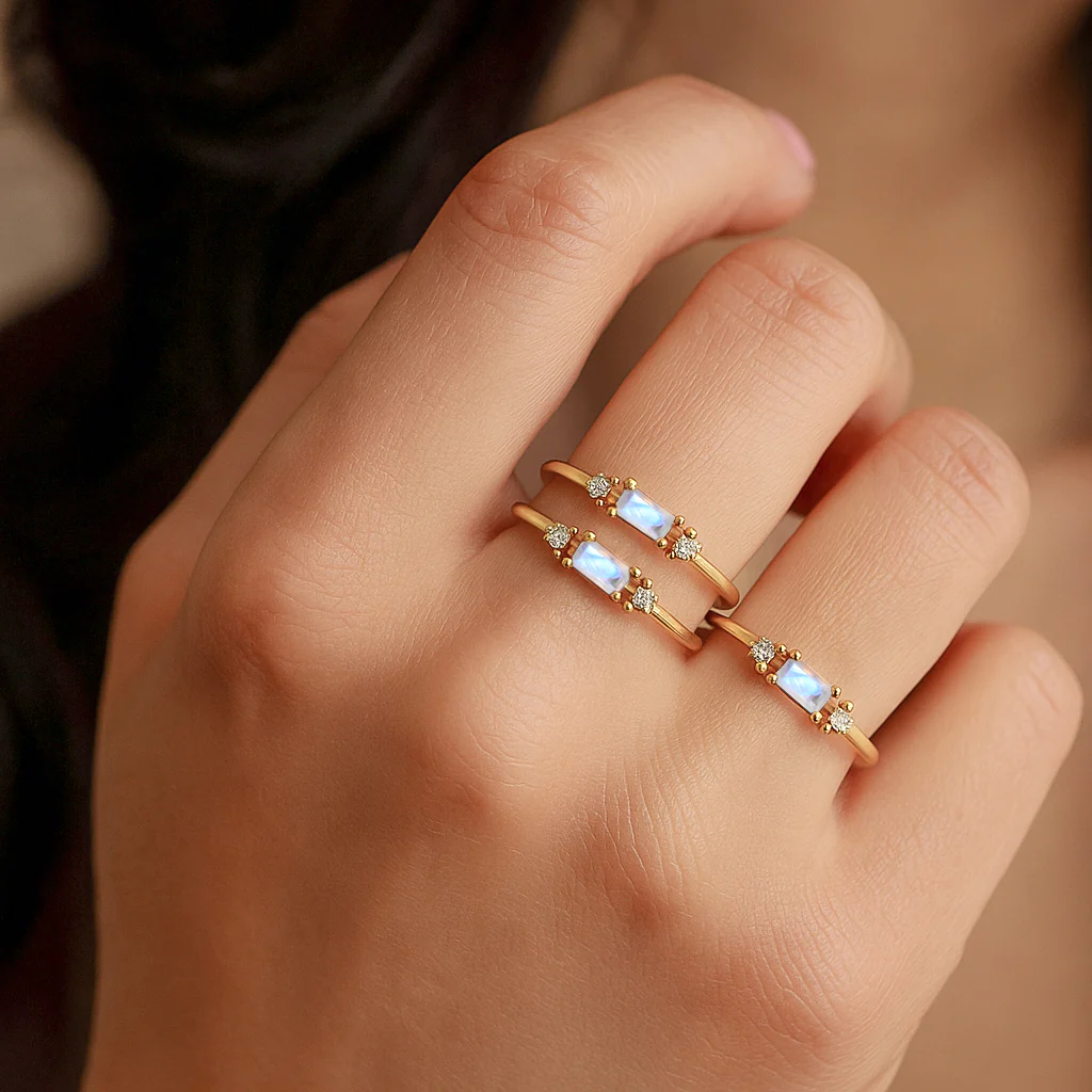 925 Sterling Silver Moonstone Baguette Solitaire Ring with 4x2mm Stone 0.30ct - Image 9