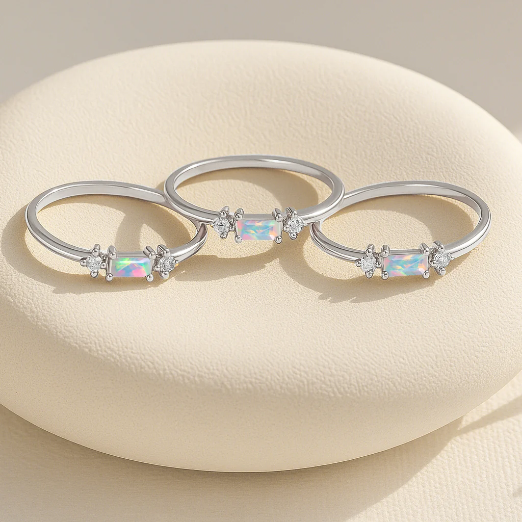 925 Sterling Silver White Opal Baguette Solitaire Ring with 4x2mm Stone 0.20ct - Image 4
