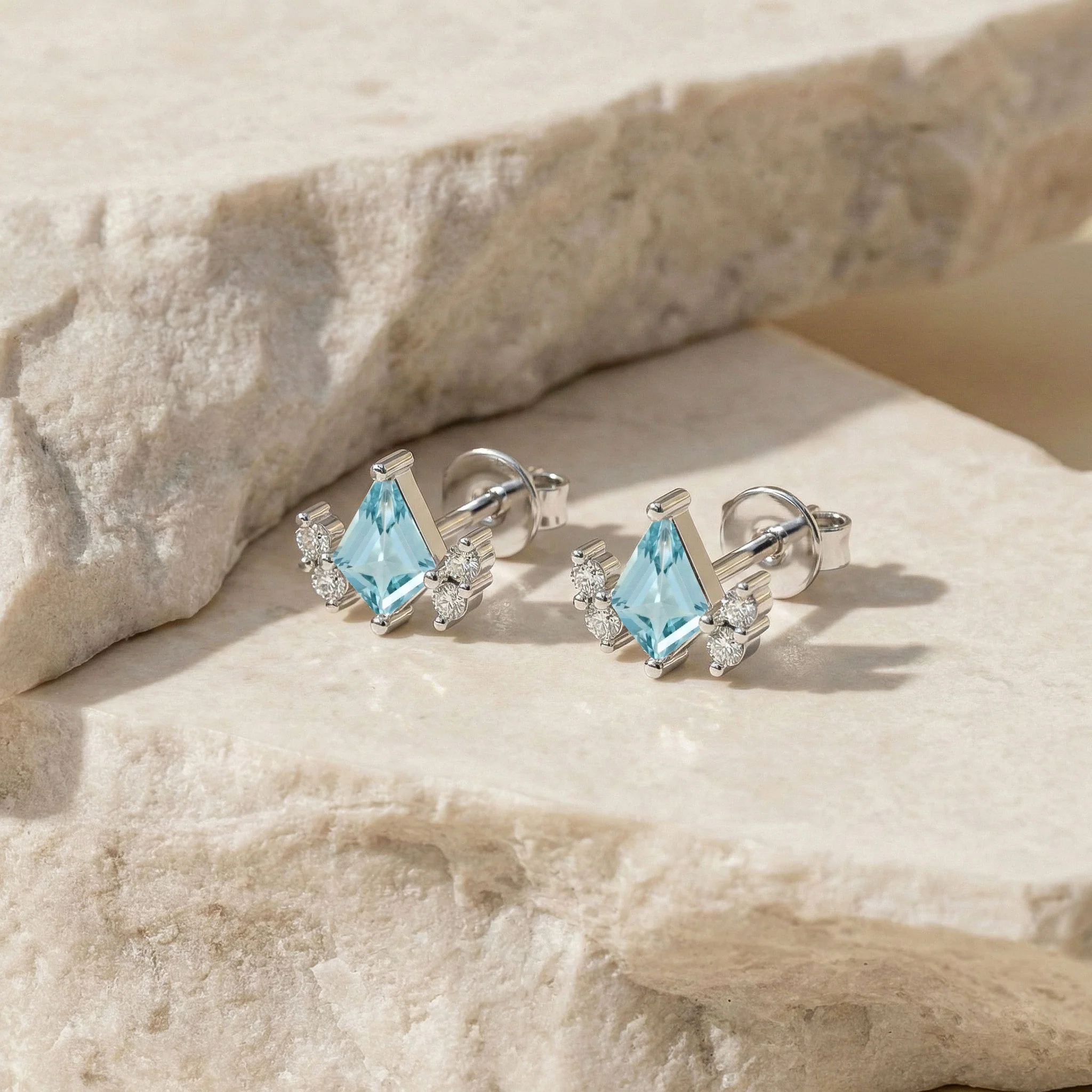 Aquamarine Kite Stud Earrings in 925 Sterling Silver 6x4 MM 1ct - Image 5