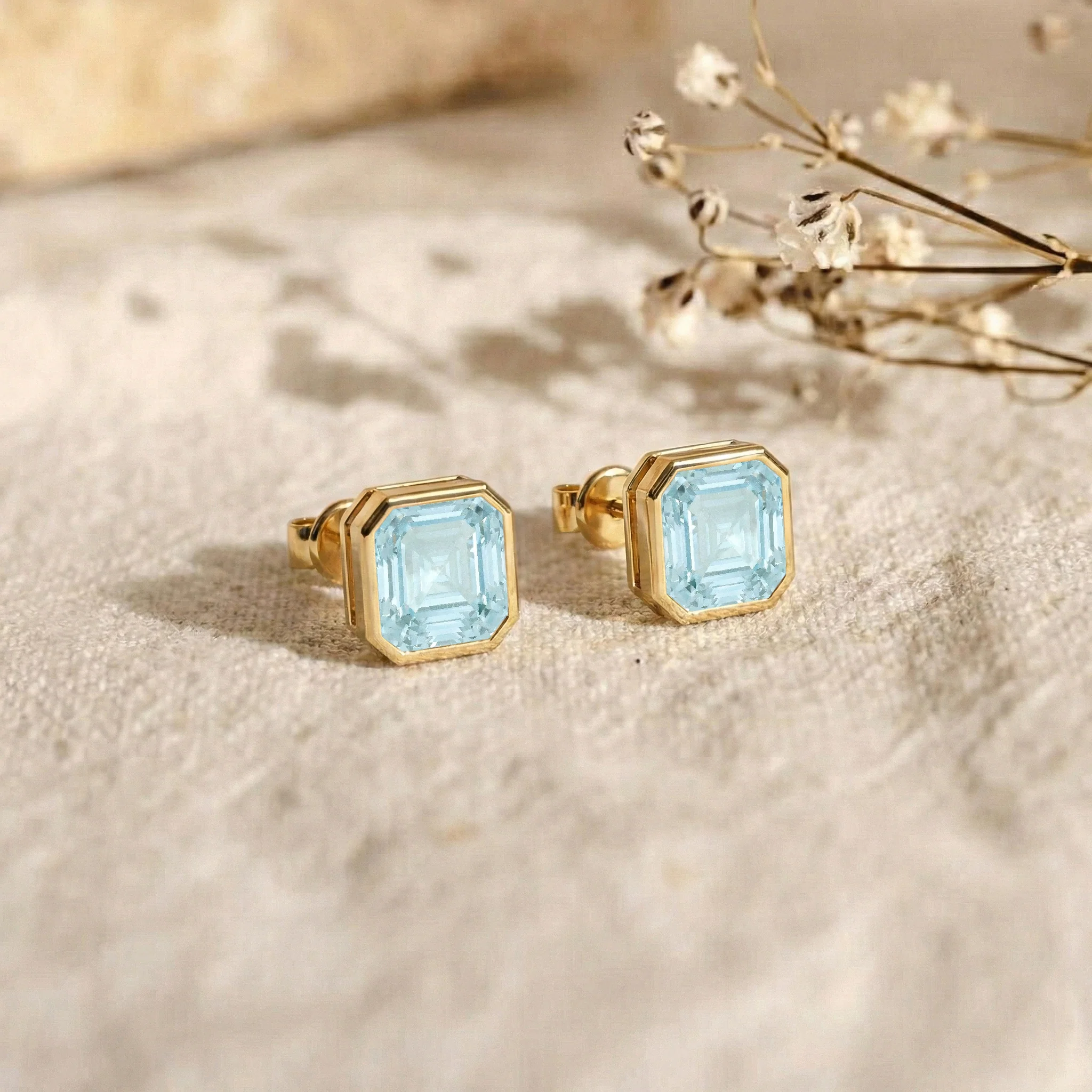 Aquamarine Octagon Stud Earring in 925 Sterling Silver 6MM 2ct. - Image 11