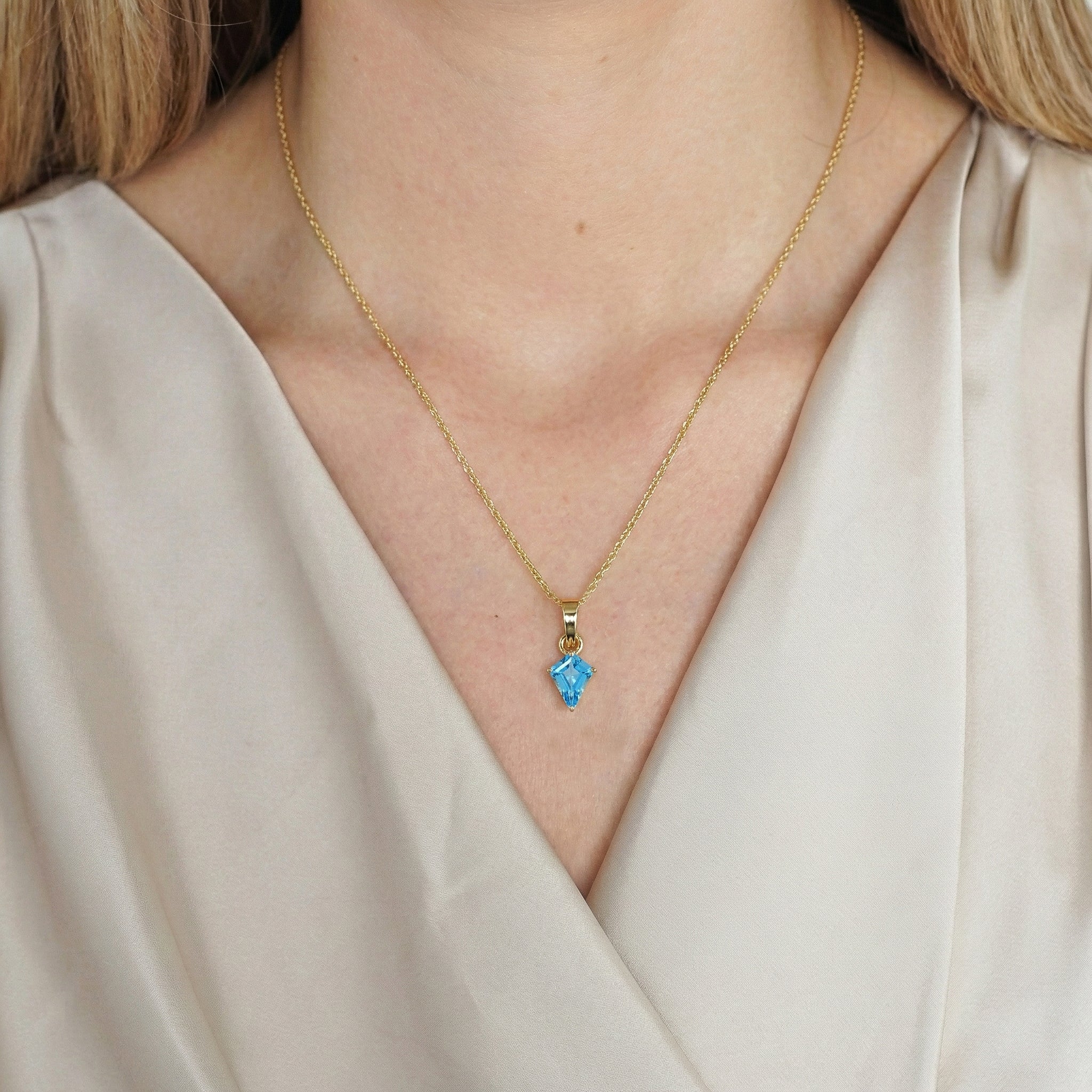Blue Topaz Kite Solitaire Pendant Necklace in 925 Sterling Silver 1.4ct - Image 8