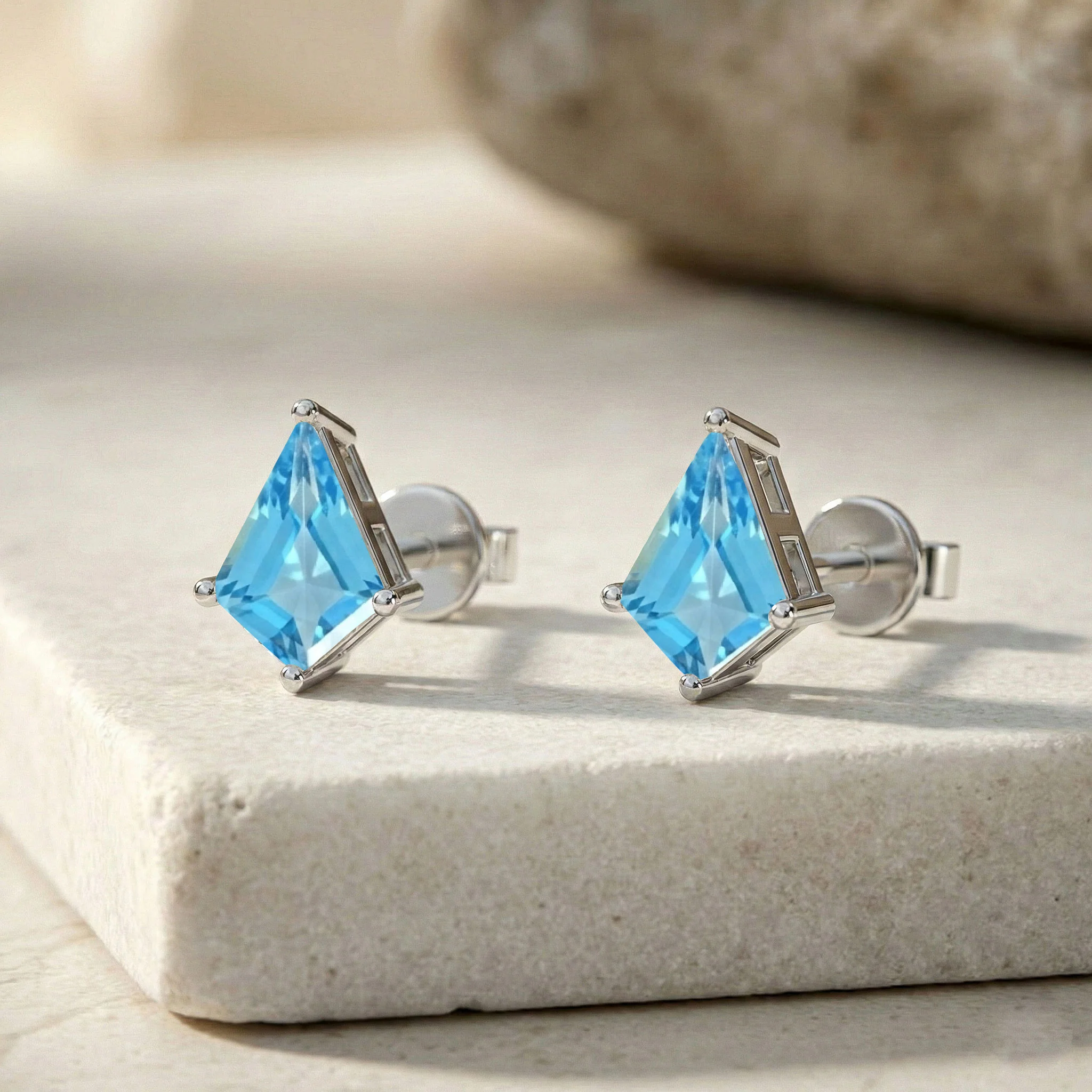 Blue Topaz Kite Stud Earrings in 925 Sterling Silver 7x5 MM 1.50ct - Image 4