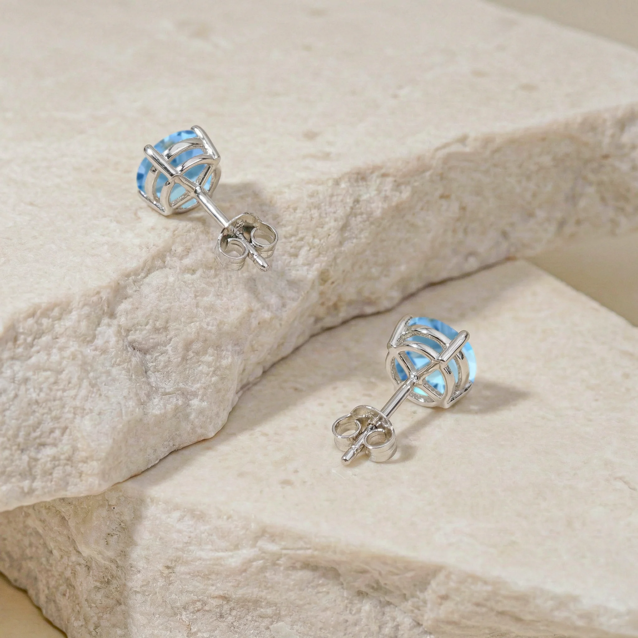 Blue Topaz Round Stud Earrings in 925 Sterling Silver 5.15ct - Image 7