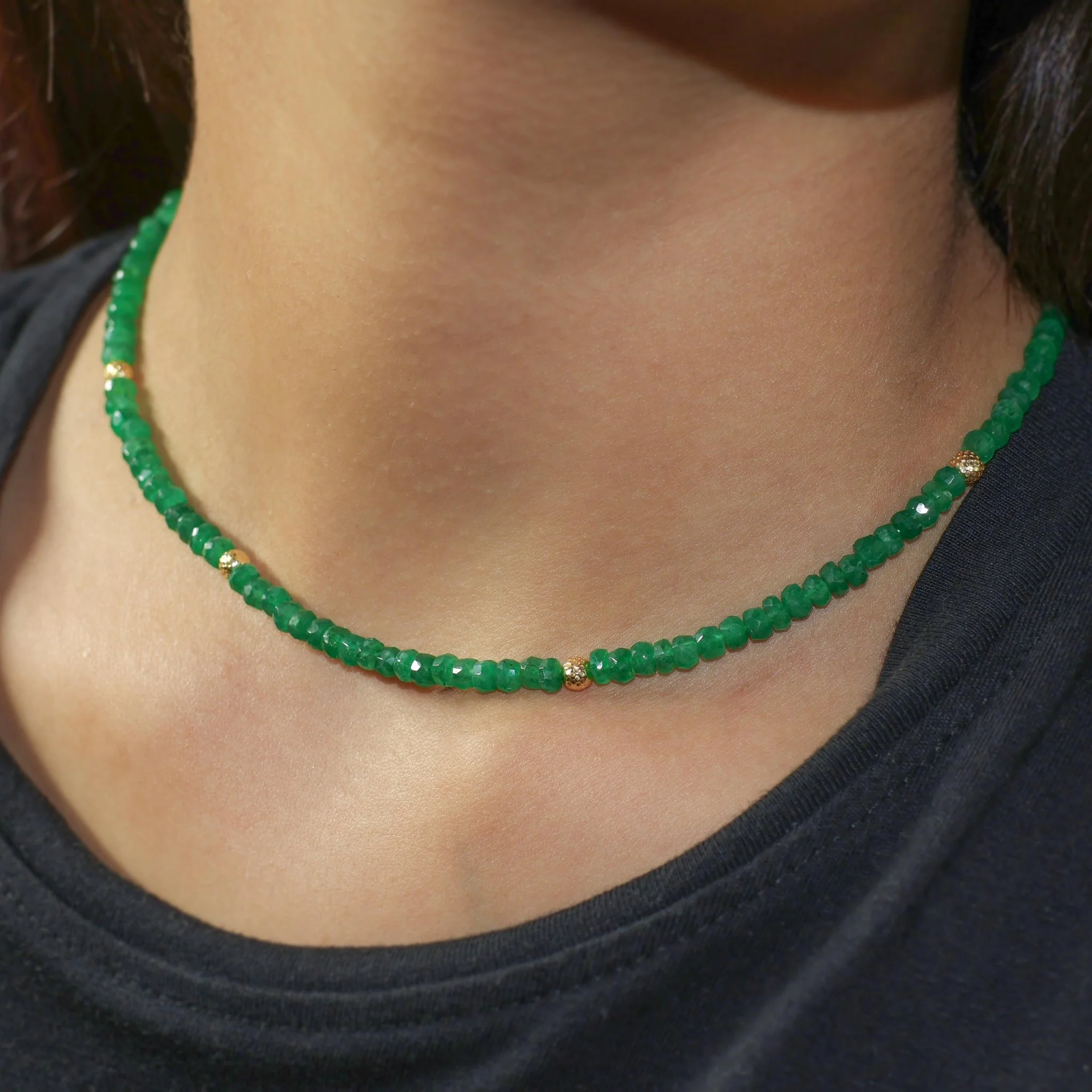 Emerald Circular Golden Beads Necklace for Women - Image 5