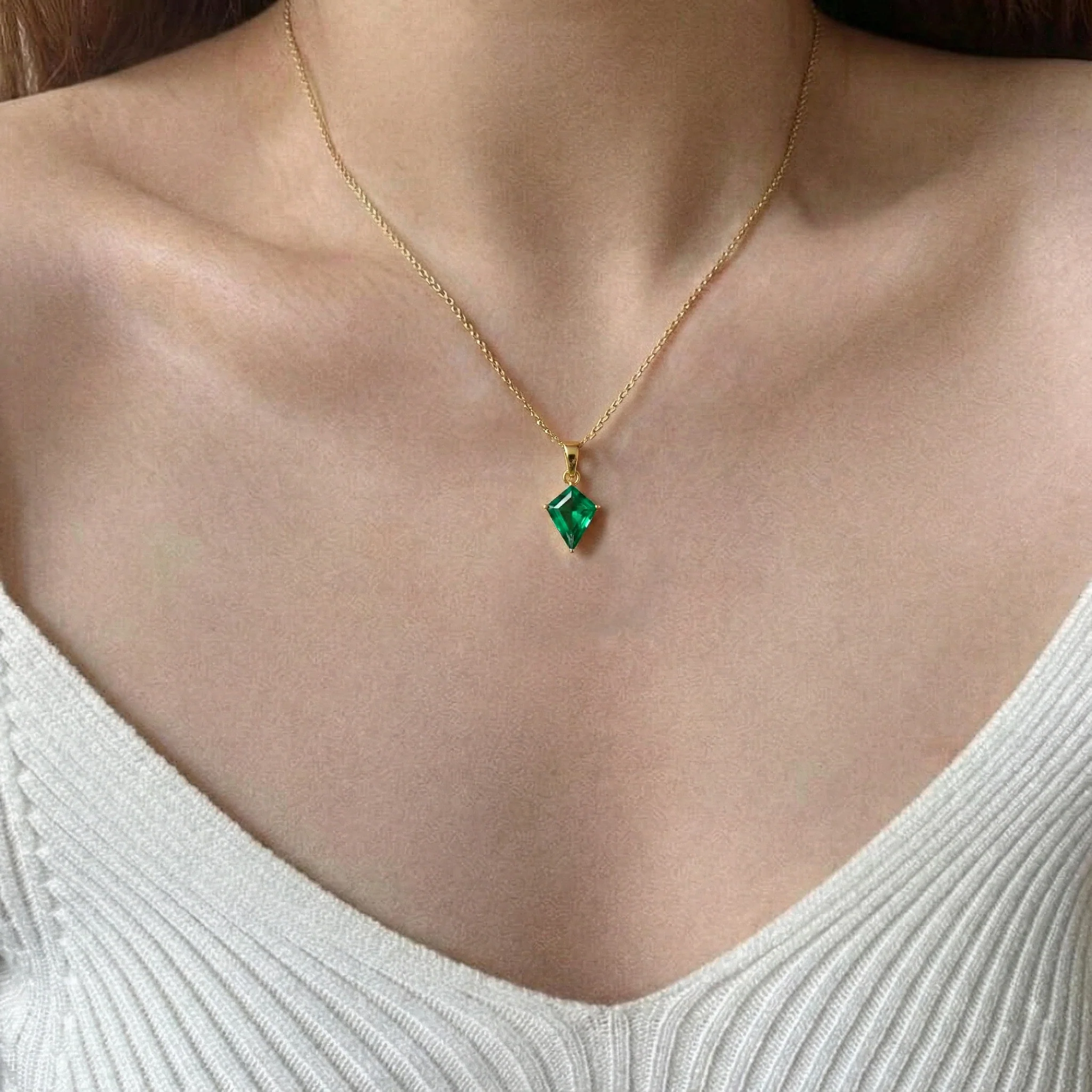 Emerald Kite Solitaire Pendant Necklace in 925 Sterling Silver 1.4ct - Image 11