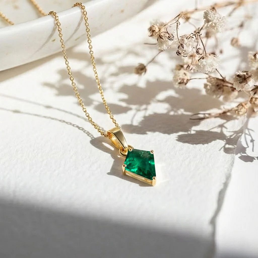 Emerald Kite Solitaire Pendant Necklace in 925 Sterling Silver 1.4ct - Image 13