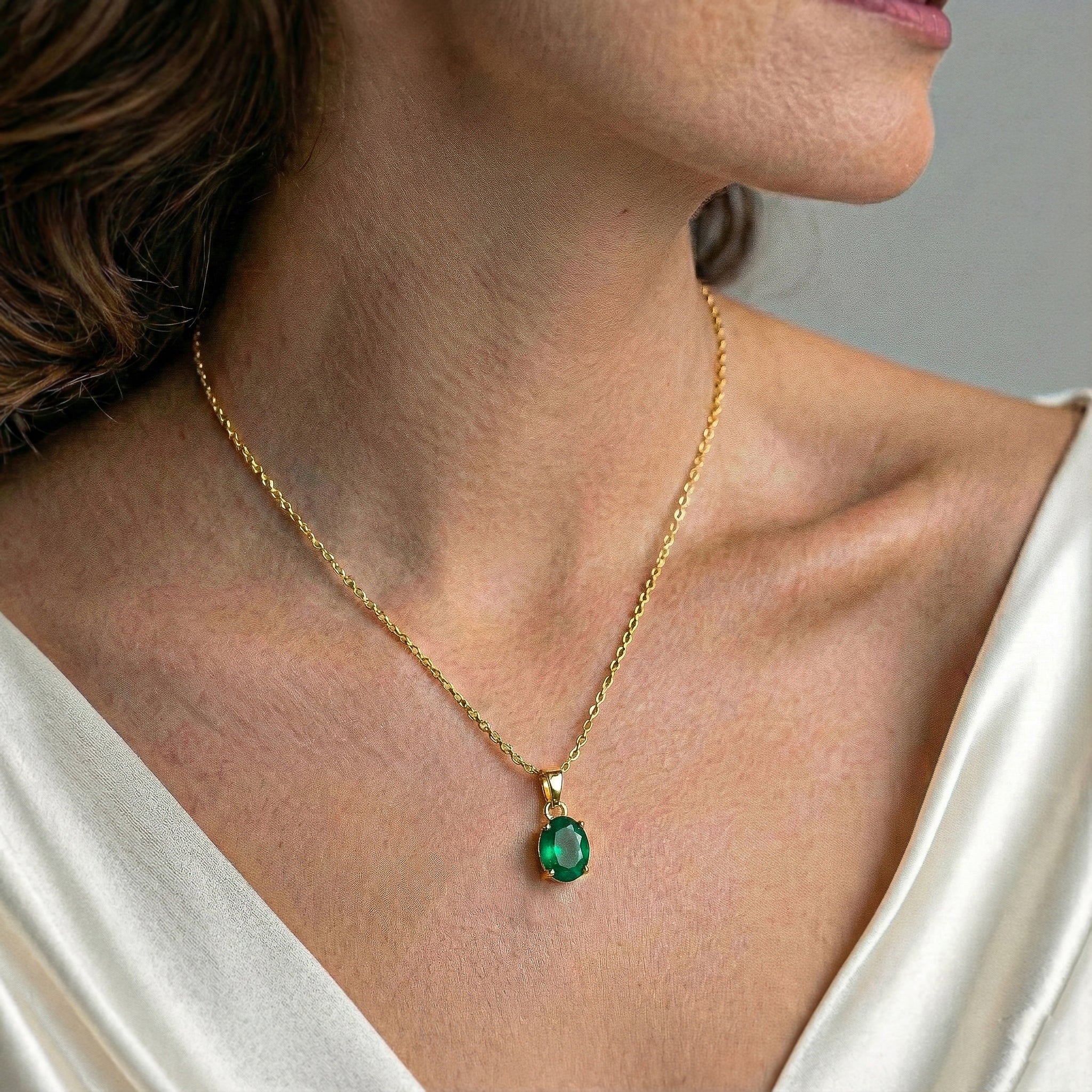 Emerald Solitaire Pendant Necklace in 925 Sterling Silver 9x7 MM 1.4ct - Image 8