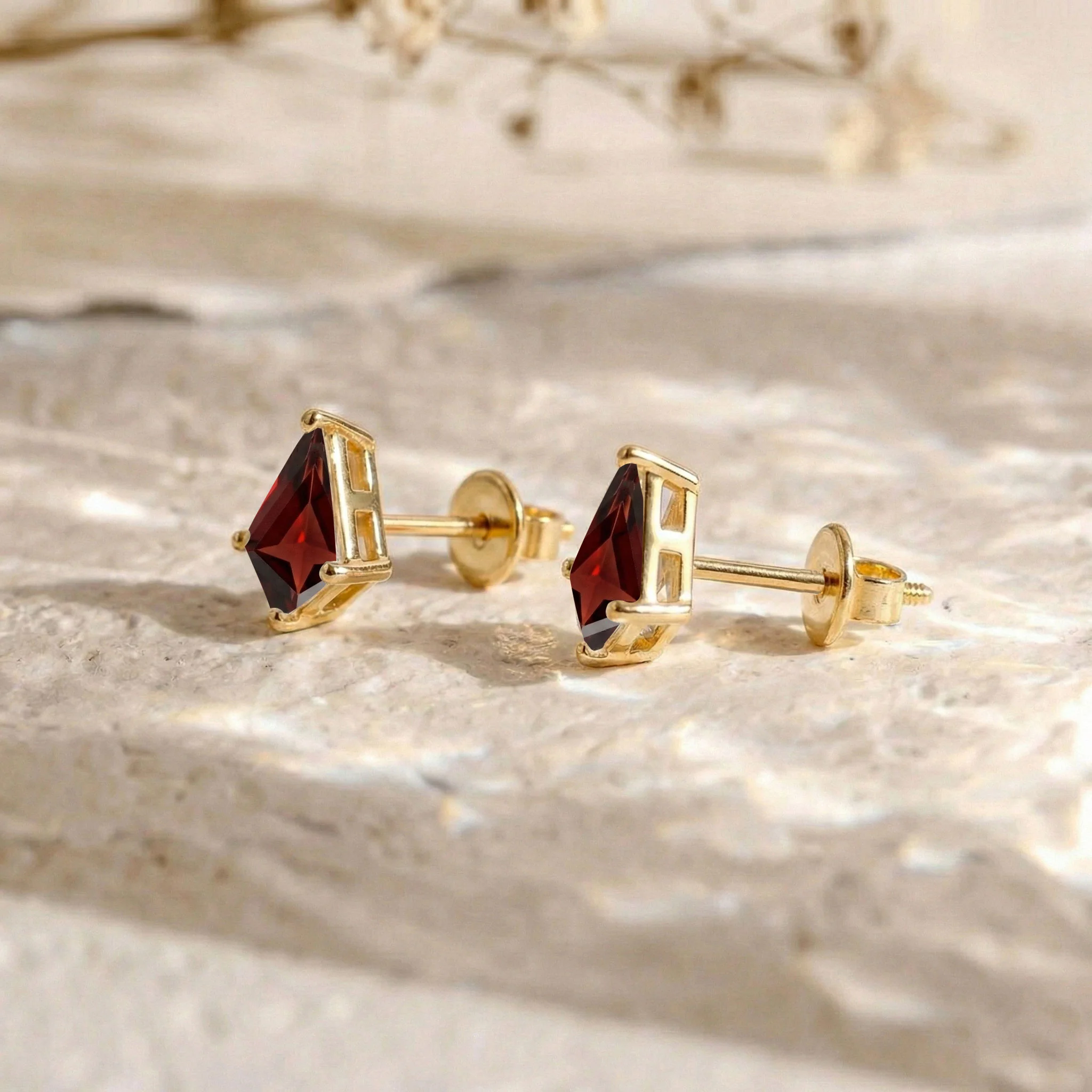 Garnet Kite Stud Earrings in 925 Sterling Silver 7x5 MM 1.50ct - Image 10