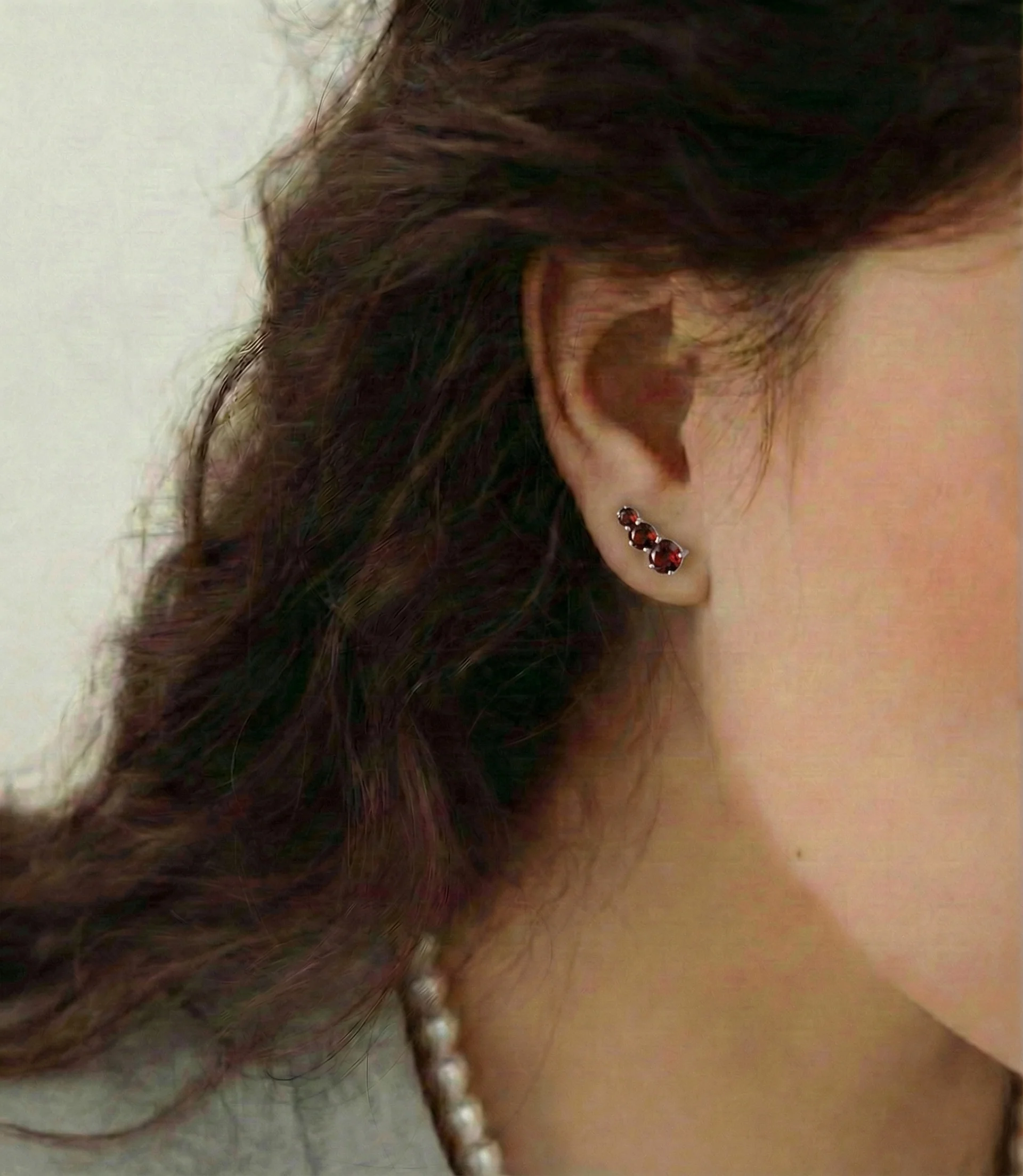 Garnet Round Stud Earring in 925 Sterling Silver 5X4X3MM 1.40 ct. - Image 7