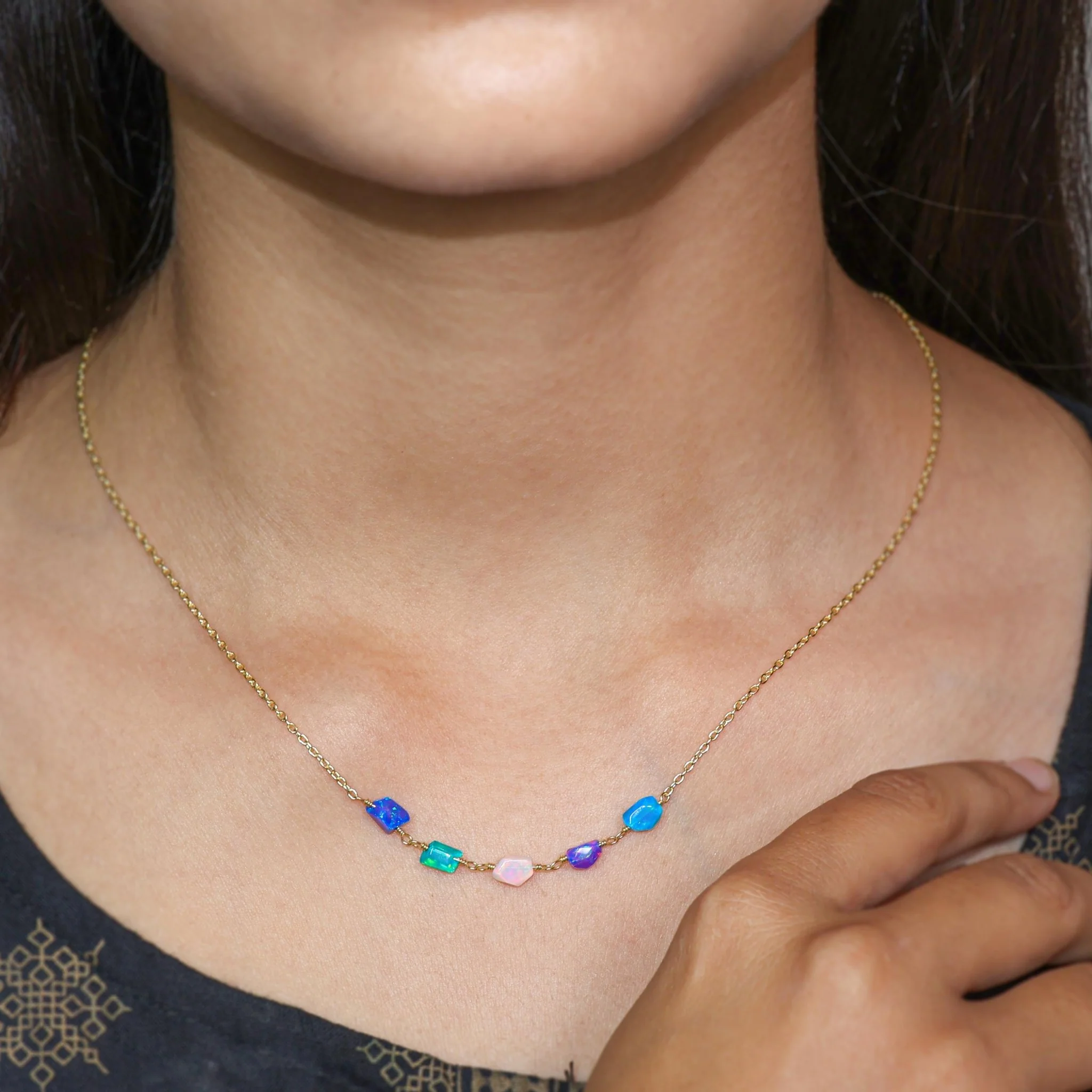 Multi Color Opal Tumble 16 + 2 Inch Size Chain Necklace - Image 4