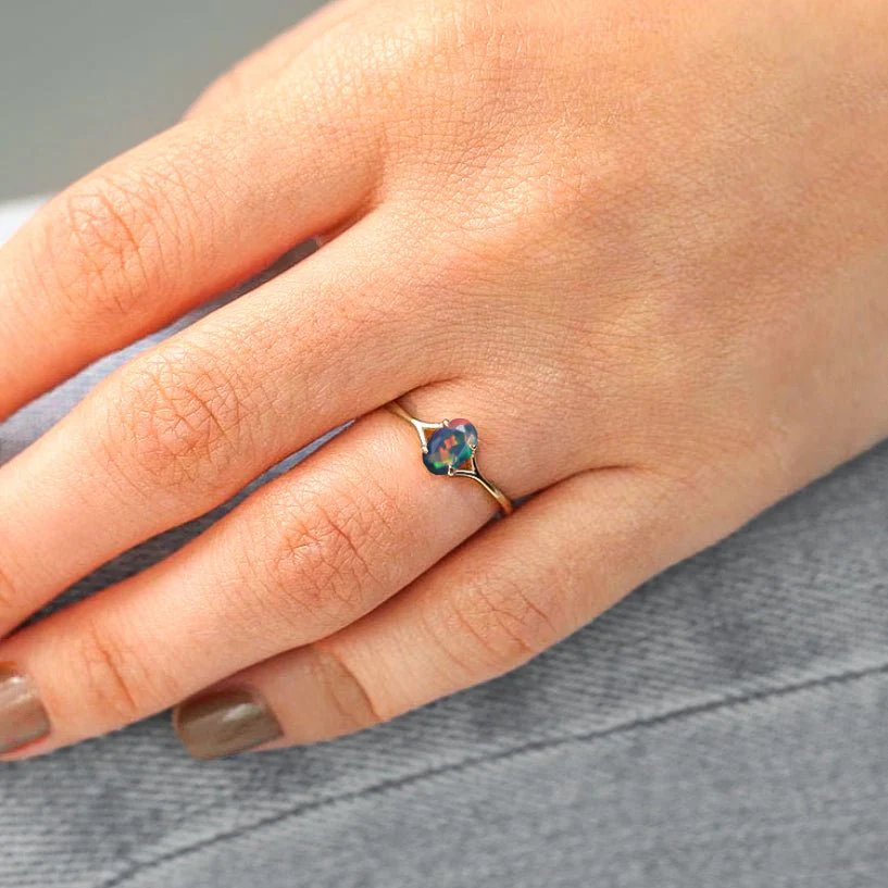 Natural Fire Oval Faceted Opal Ring - Image 6
