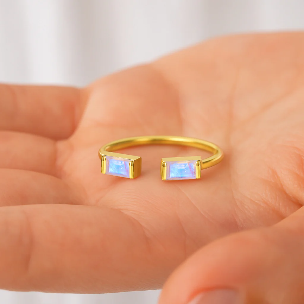 Natural Horizontal Moonstone Baguette Open Ring in 925 Sterling Silver 5x2mm 0.80ct - Image 9