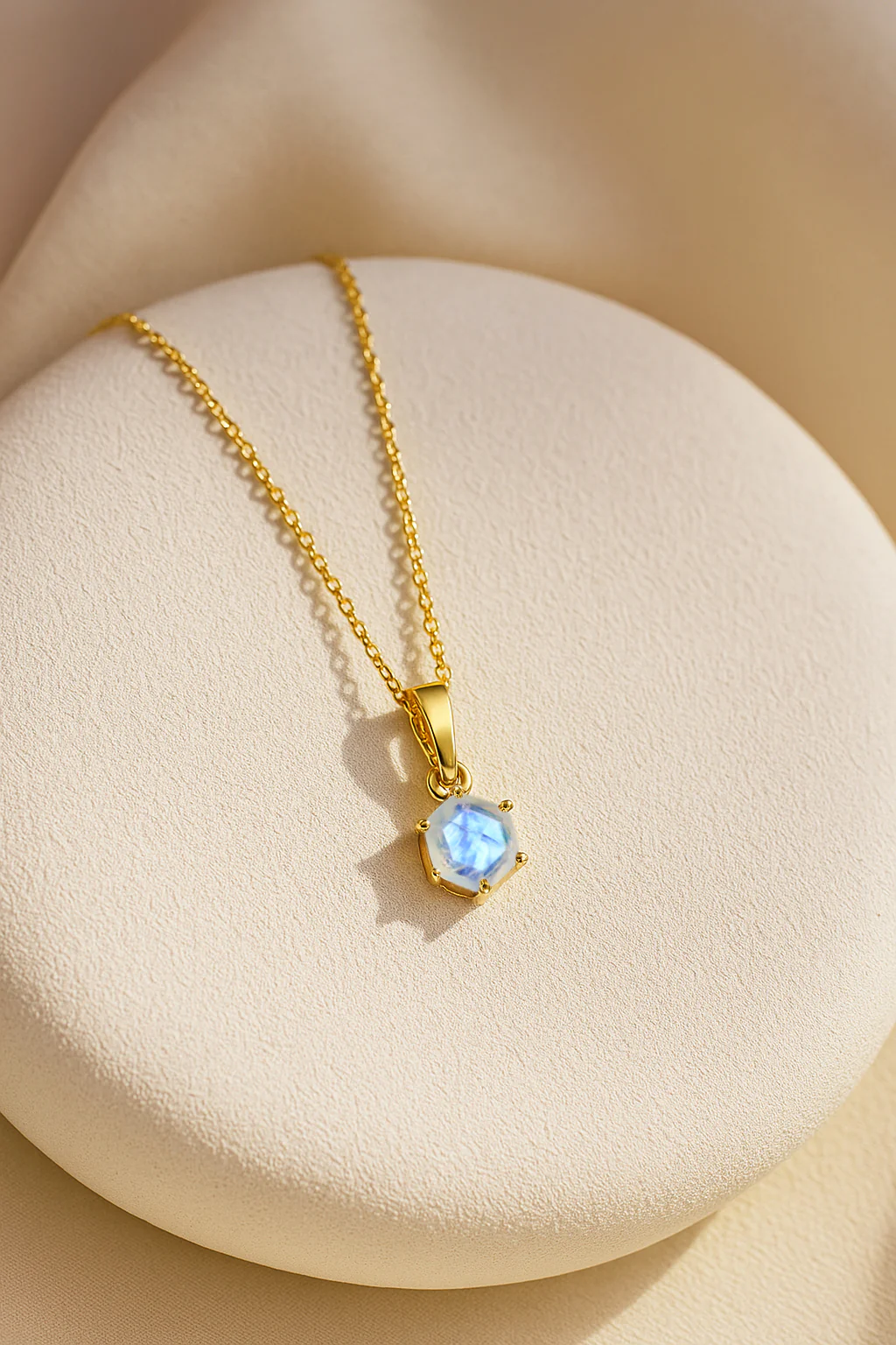 Natural Moonstone Hexagon Solitaire Pendant Necklace in 925 Sterling Silver 1.50ct - Image 8