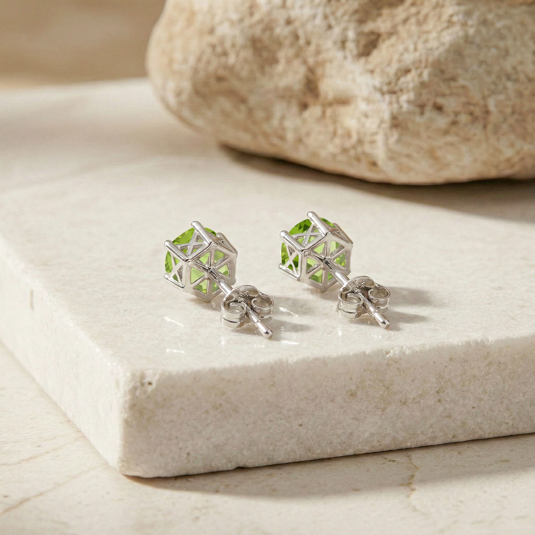 Peridot Hexagon Stud Earring in 925 Sterling Silver 6 MM 2ct - Image 4
