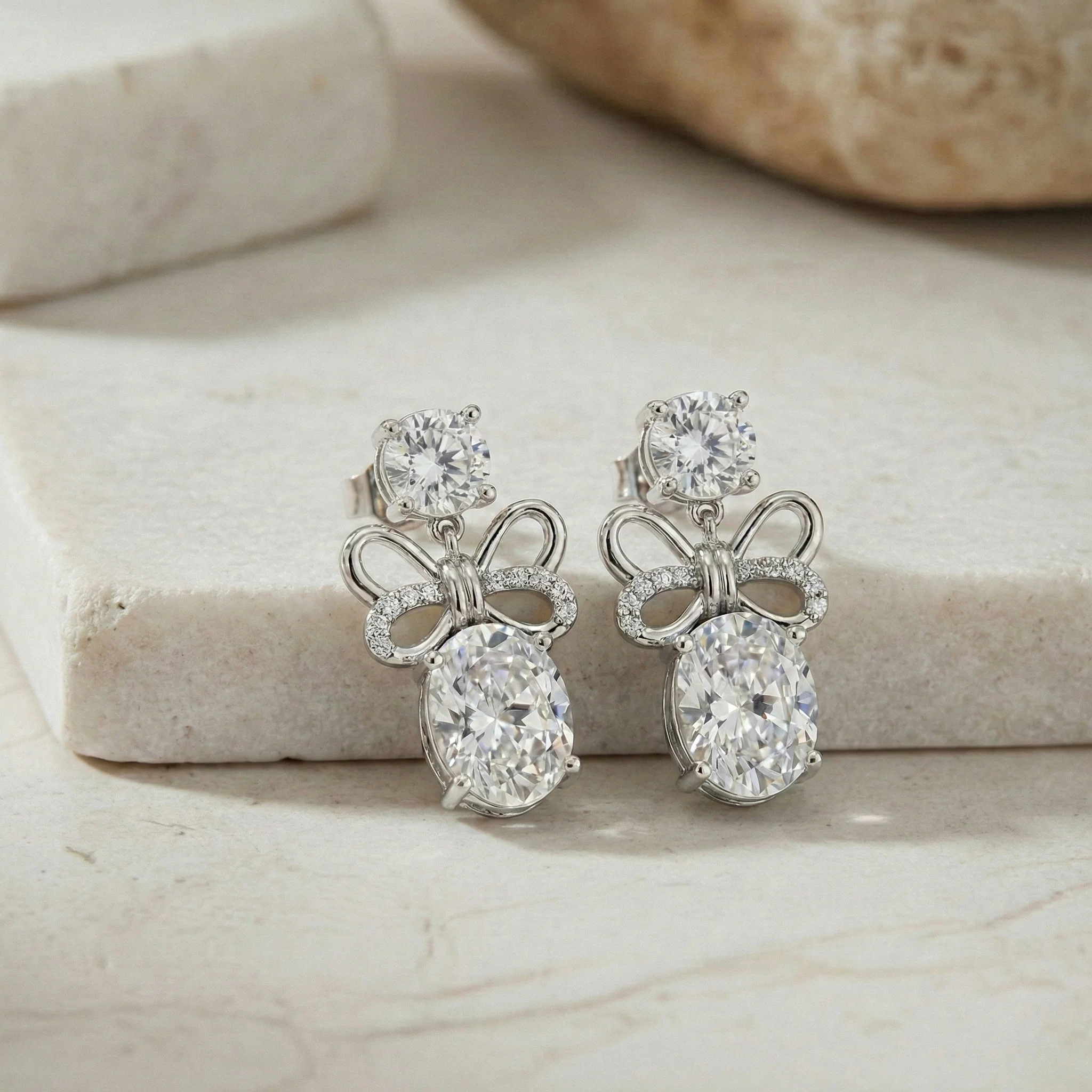 Simulated Diamond CZ Round and Oval Stud Earring in 925 Sterling Silver 6 MM 5-ct. - Image 2