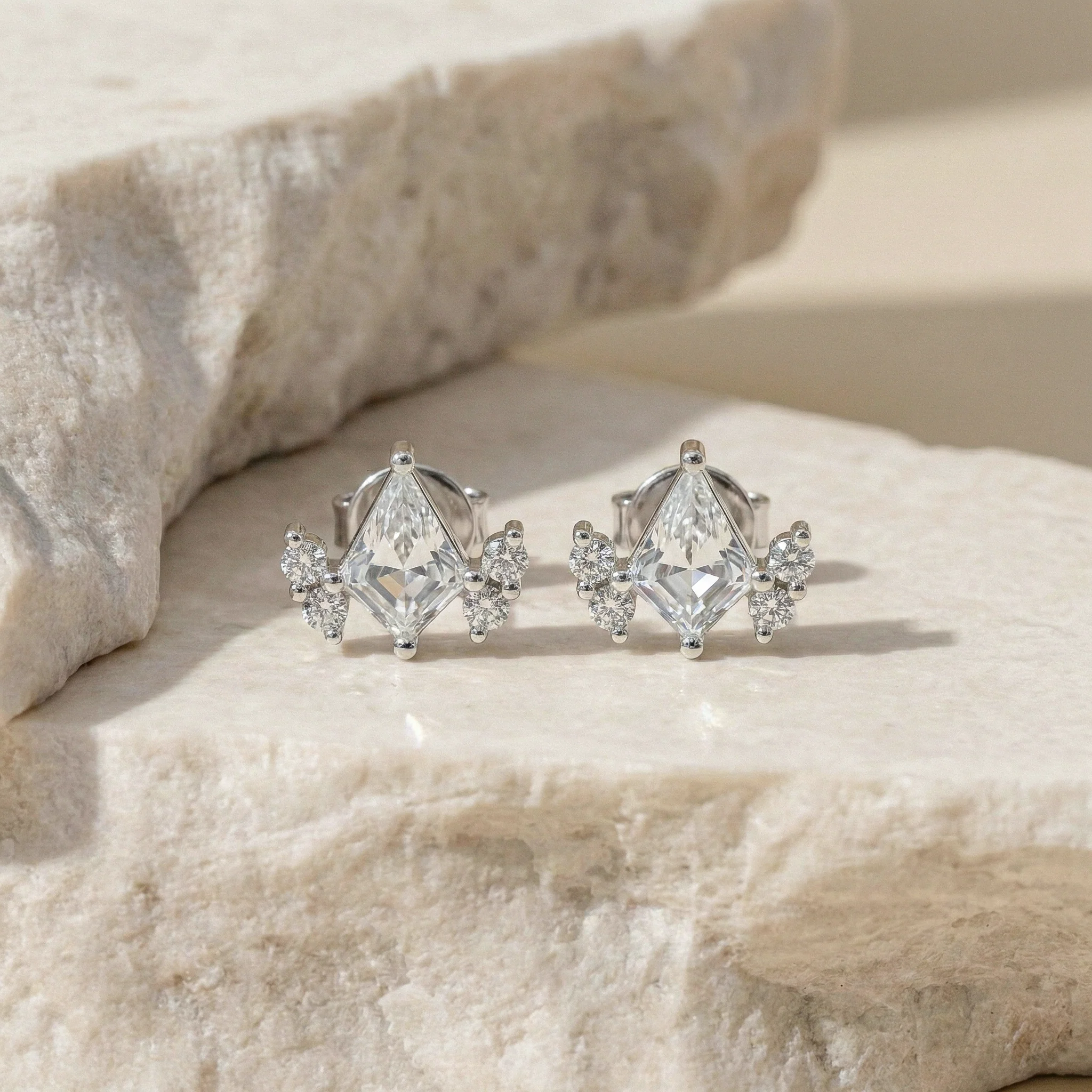 Simulated Diamond Kite Stud Earrings in 925 Sterling Silver 6x4 MM 1ct - Image 3