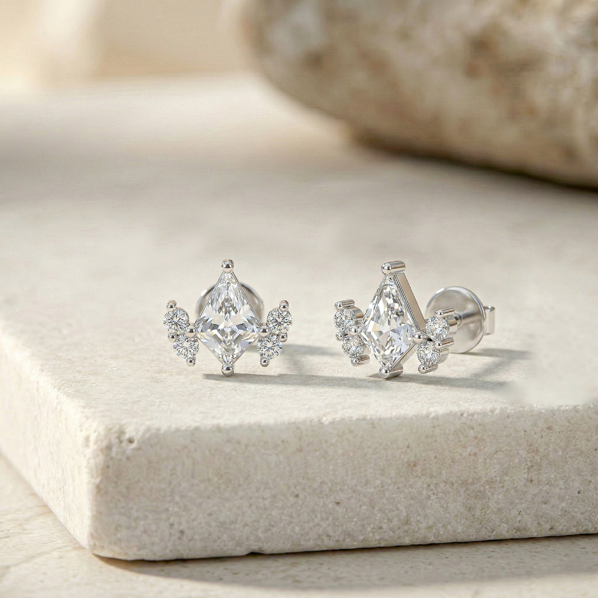 Simulated Diamond Kite Stud Earrings in 925 Sterling Silver 6x4 MM 1ct - Image 4